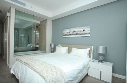 Photo 7 - Sandton Skye Apartment - 616