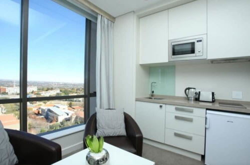 Photo 26 - Sandton Skye Apartment - 616