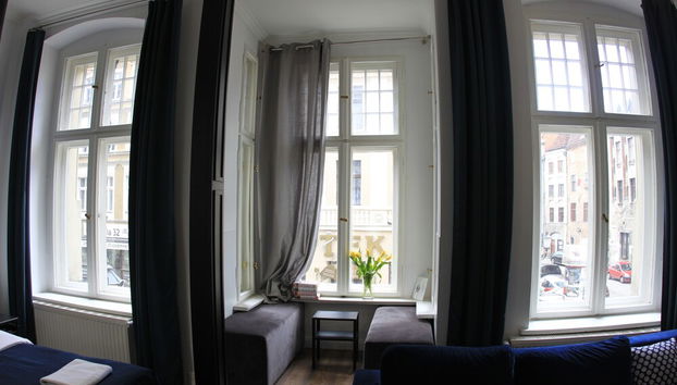 Coin salon dans le hall