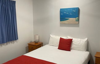 Photo 2 - The York Beachfront Holiday Apartments