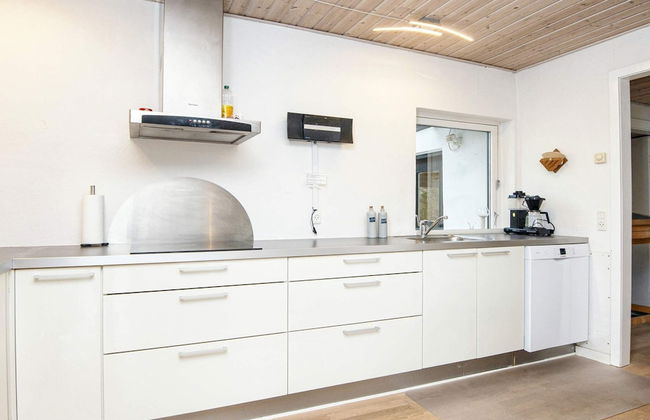 6 Person Holiday Home in Borkop - Foto 7