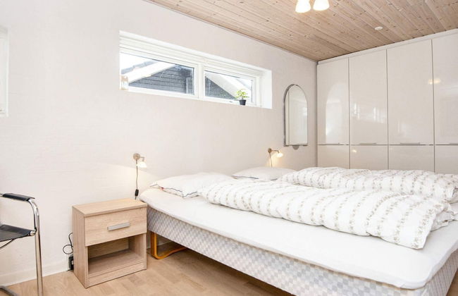 6 Person Holiday Home in Borkop - Foto 3
