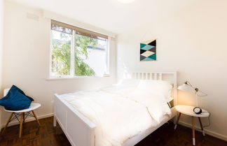 Photo 3 - ROSIE, 2BDR St.Kilda Apartment