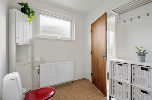 Photo 9 - Stunning 2-bed Apartment, 12C