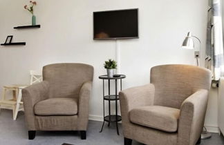 Photo 2 - Stunning 2-bed Apartment, 12C