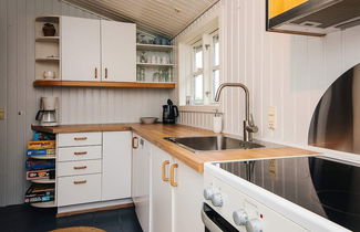 Photo 3 - Vibrant Holiday Home in Jutland near Sea