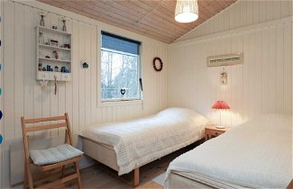 Foto 2 - 6 Person Holiday Home in Albaek