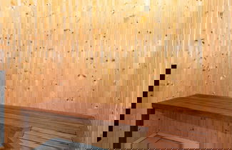 Foto 3 - Luxury Lakeside Retreat With Spa-by Traum