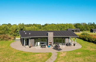 Photo 1 - 6 Person Holiday Home in Glesborg