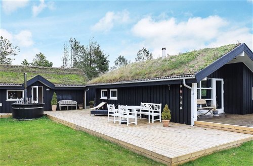 Photo 21 - Spacious Holiday Home in Jutland With Outdoor Whirlpool