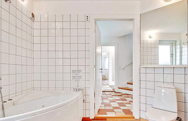 8 Person Holiday Home in Humble - Foto 2