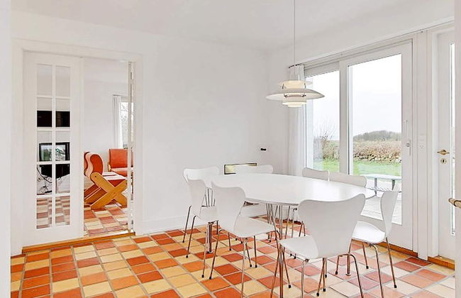 8 Person Holiday Home in Humble - Foto 14