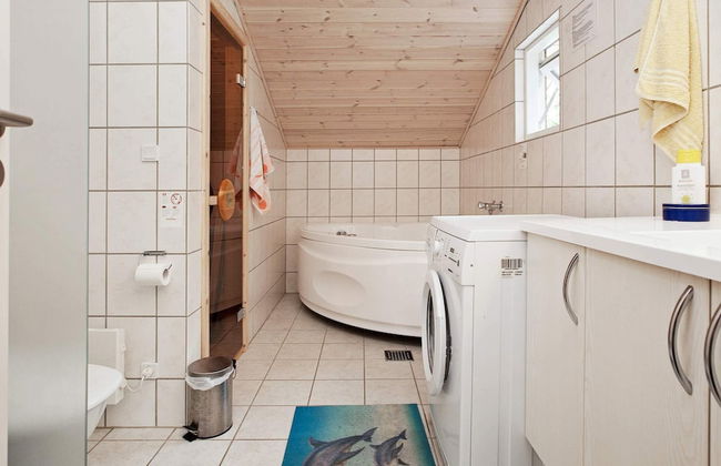 8 Person Holiday Home in Dannemare - Photo 9