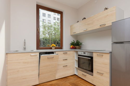 Photo 4 - Apartment Warsaw Bobrowiecka by Renters