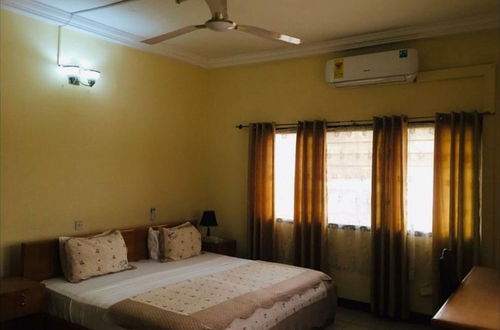 Photo 1 - Room in B&B - Double Room With Garden View in Accra