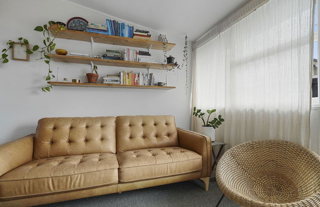 Central Quiet 2BR Apt - Wifi - Parking - Foto 14