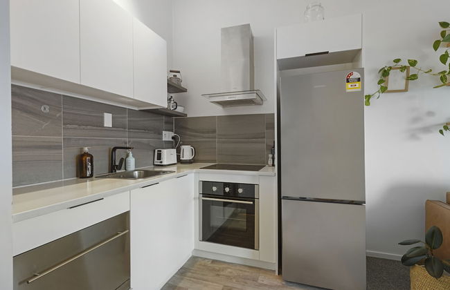 Central Quiet 2BR Apt - Wifi - Parking - Foto 9