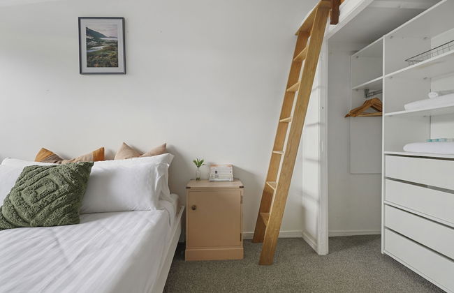 Central Quiet 2BR Apt - Wifi - Parking - Foto 2