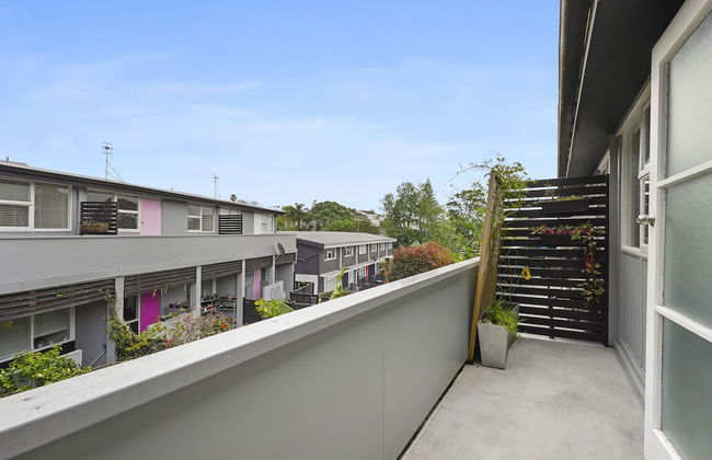 Central Quiet 2BR Apt - Wifi - Parking - Foto 20