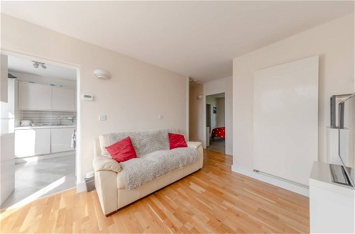 Foto 20 - Cosy 3 Bedroom Flat in North London