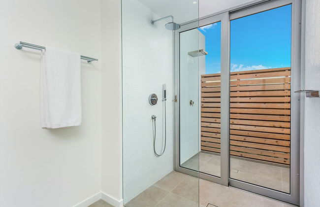 Beach Enclave - Photo 6