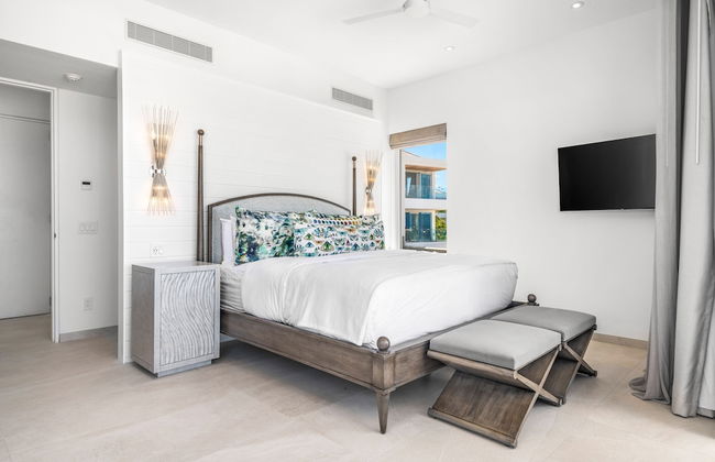 Beach Enclave - Photo 42