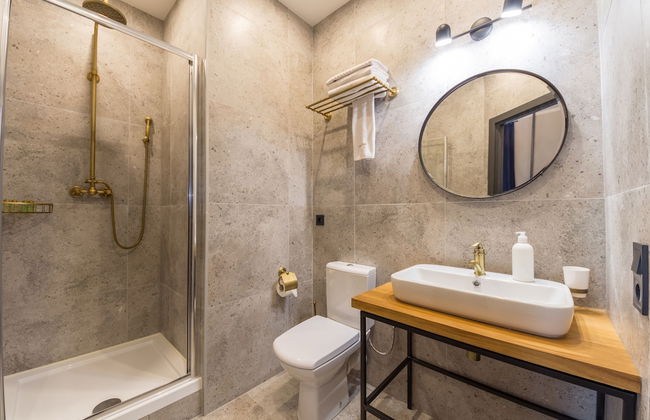 Secret Apartments - Photo 63