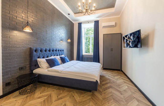 Secret Apartments - Photo 17