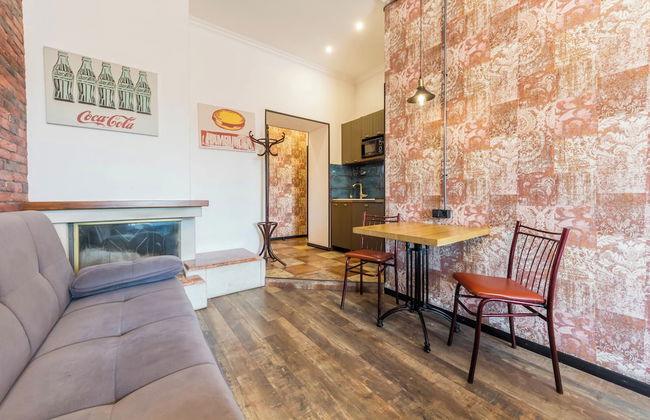 Secret Apartments - Photo 25