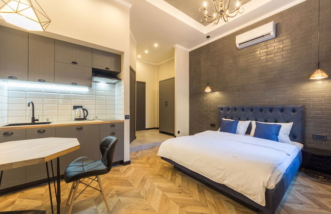 Secret Apartments - Photo 14