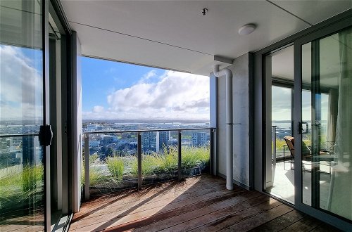 Photo 47 - Luxe Apt w Harbour-Sunset Views -Parking