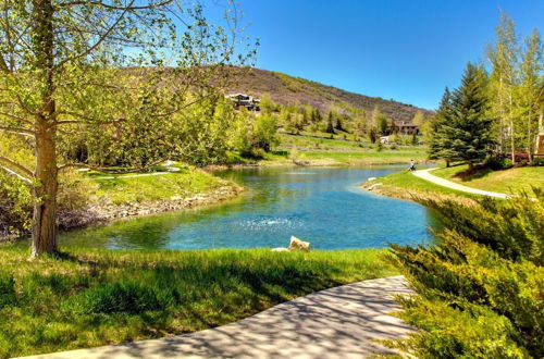 Foto 6 - K B M Resorts: Nordic Retreat - Hot Tub, Mountain Views, Wood Fireplace