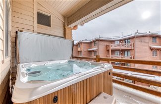 Photo 1 - Mont Cervin #32 by Avantstay Ski In Ski Out Home in Silver Lake Village w/ Hot Tub