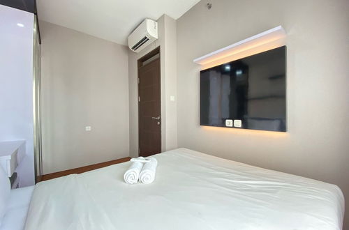 Photo 4 - Homey 2Br Apartment At Mekarwangi Square Cibaduyut