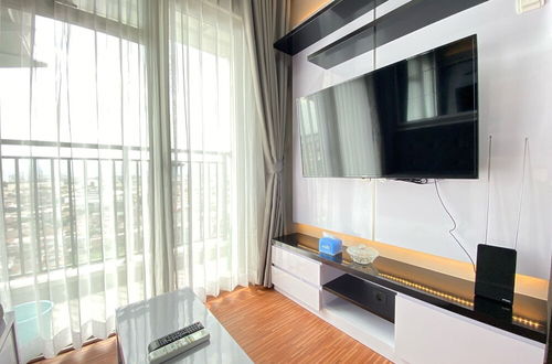 Photo 12 - Homey 2Br Apartment At Mekarwangi Square Cibaduyut