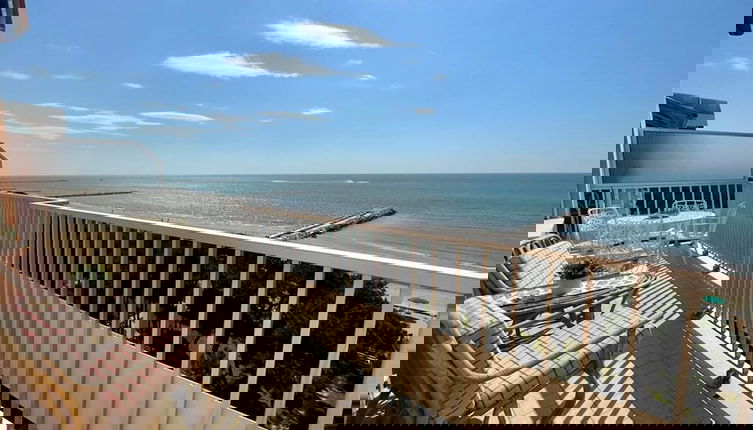 Photo 1 - Precious sea View Apartment