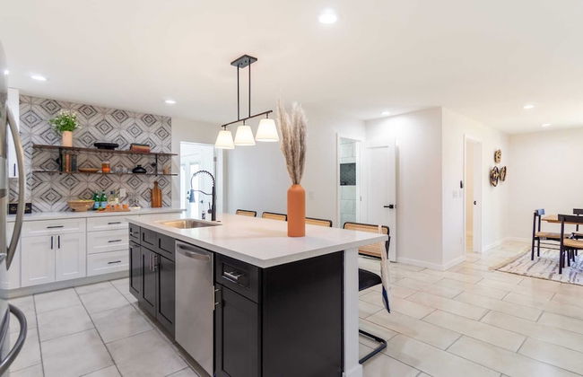 Rosario by Avantstay10mins to Old Town Scottsdale - Photo 13