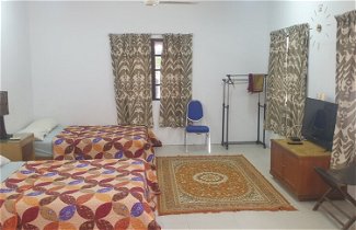 Photo 3 - Mri Homestay Sg Buloh - Studio Unit With Chargeable Private Pool