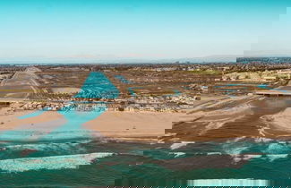 Foto 1 - O'neill I by Avantstay Coastal Paradise Steps From Beach Modern Decor