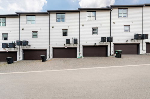 Foto 10 - Waverly by Avantstay Nashville-inspired Townhome w/ Luxury Kitchen, Pool Table