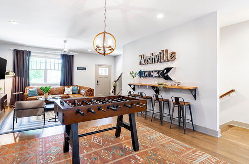 Photo 38 - Waverly by Avantstay Nashville-inspired Townhome w/ Luxury Kitchen, Pool Table