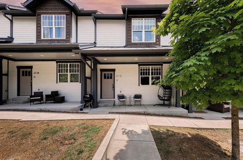 Photo 43 - Waverly by Avantstay Nashville-inspired Townhome w/ Luxury Kitchen, Pool Table