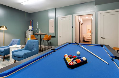 Foto 12 - Waverly by Avantstay Nashville-inspired Townhome w/ Luxury Kitchen, Pool Table