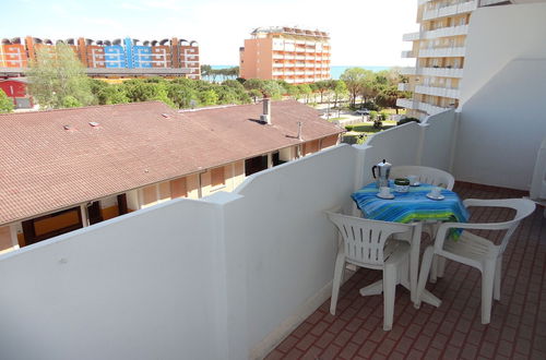 Photo 1 - Bright Apartment With Terrace - Beahost