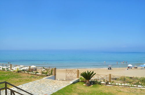 Photo 1 - Beachfront 4-bed Luxury Suite - Agios Gordios, Corfu, Greece