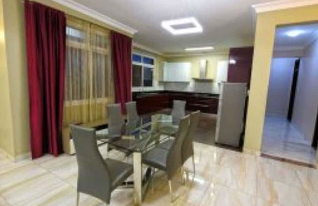 Moyo Close Apartments - Photo 4