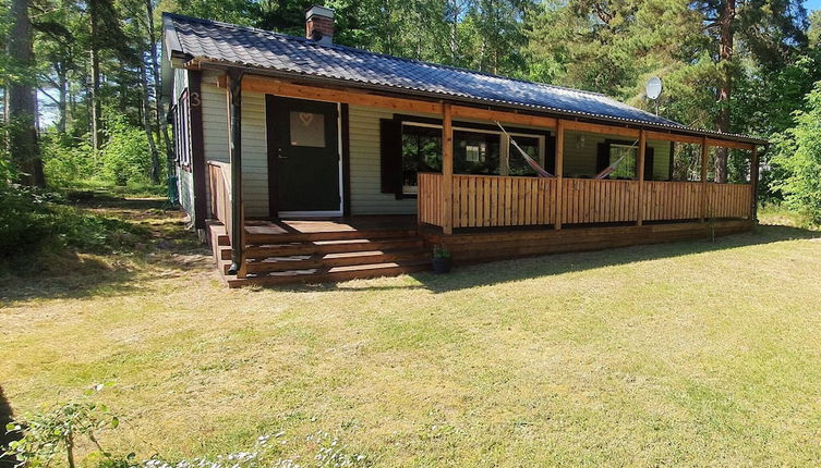 Photo 1 - Well-equipped Beachside Cottage