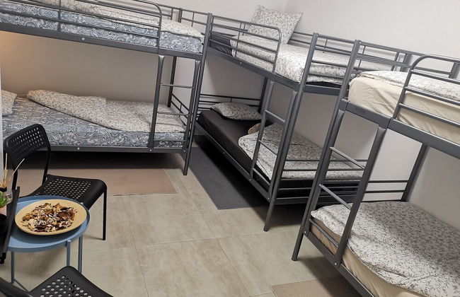 "room in Guest Room - Hostel Próximo A Praia P/ Surf Na Caparica" - Foto 3