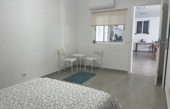 "room in Guest Room - Hostel Próximo A Praia P/ Surf Na Caparica" - Foto 4