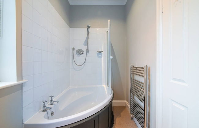 Modern Living 2 Bedroom Apartment South Wilmslow - Foto 12